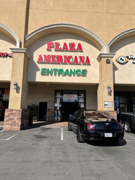 More Photos Of 6200-6300 Wilmington Ave, Los Angeles Restaurant For Lease