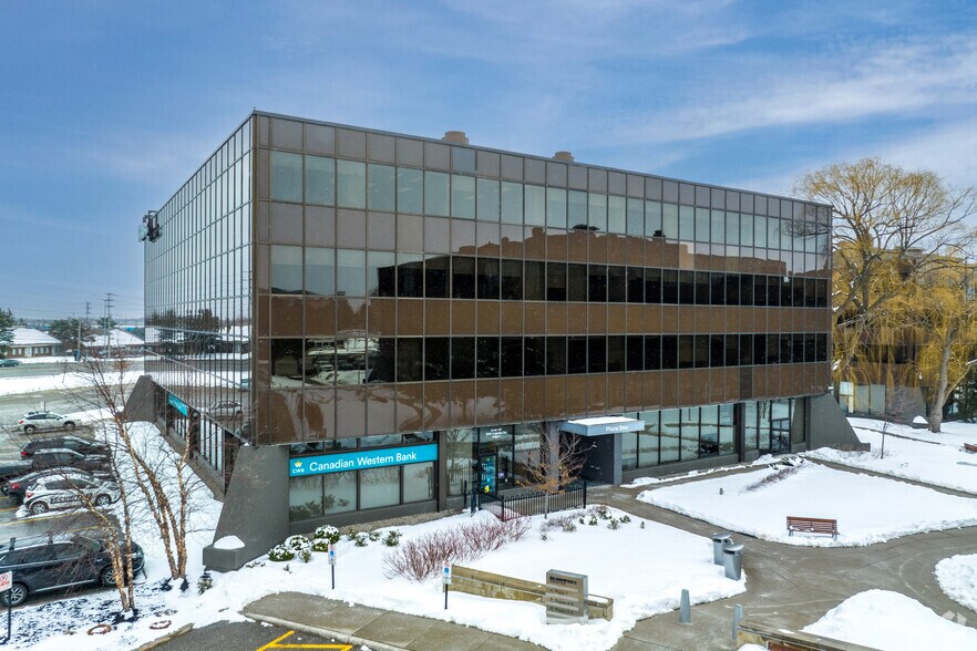 More Photos Of 2000 Argentia Rd, Mississauga Unknown For Lease