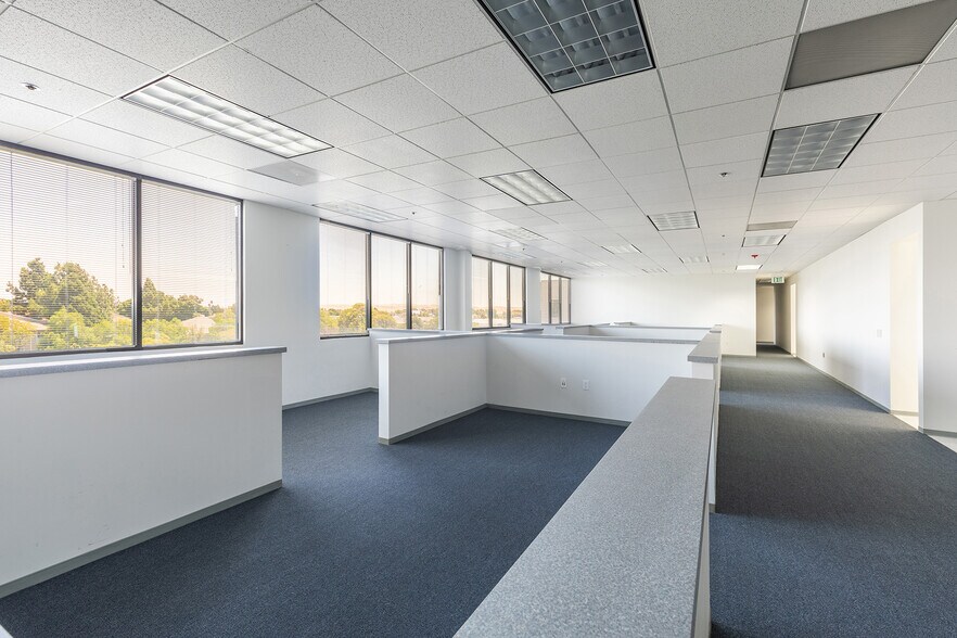 More Photos Of 333 Sunset Ave, Suisun City Medical For Sale