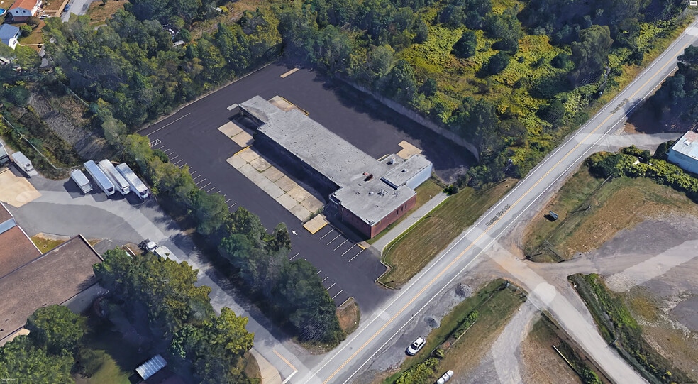 Primary Photo Of 500 Rocky Glen Rd, Moosic Truck Terminal For Sale