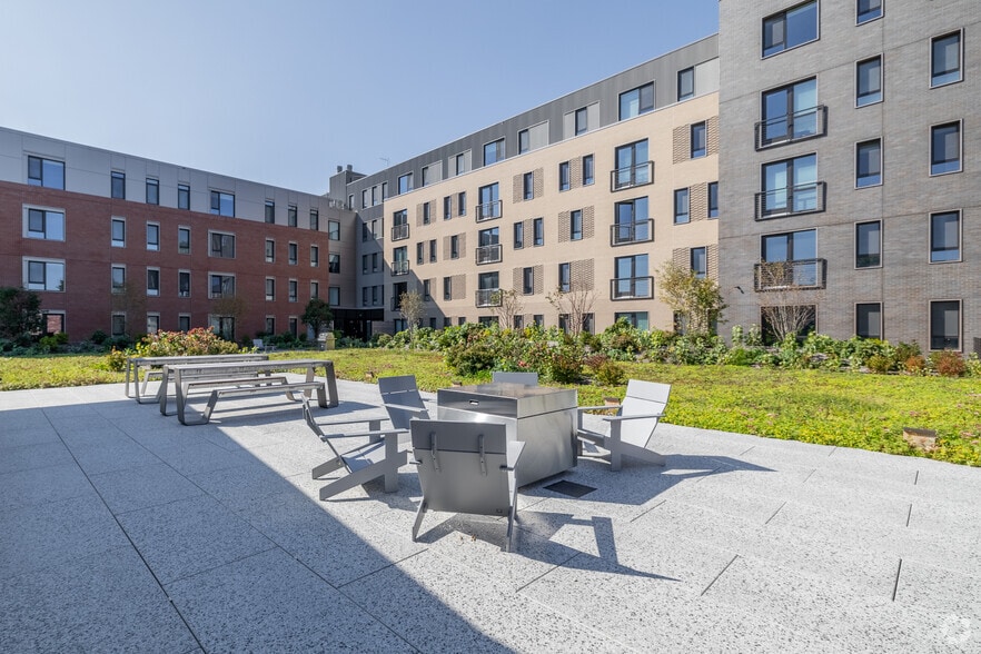 More Photos Of 45-55 Brighton Ave, Allston Apartments For Lease
