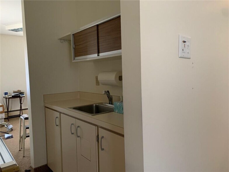 More Photos Of 49 Hillcrest Dr, Alfred Medical For Sale