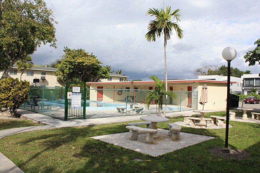 More Photos Of 1401 SW 67th Ave, Miami Apartments For Sale