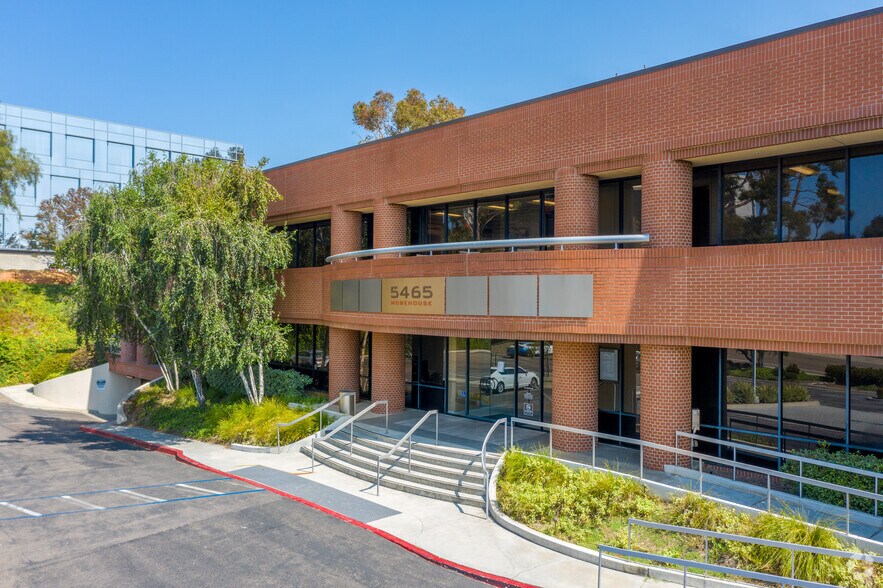 More Photos Of 5465 Morehouse Dr, San Diego Office For Lease