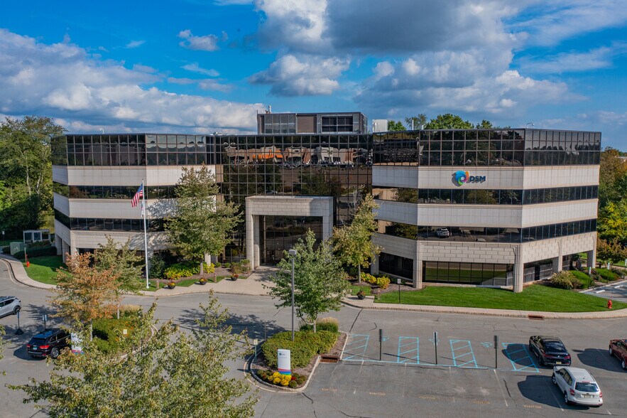 More Photos Of 45 Waterview Blvd, Parsippany Office For Lease