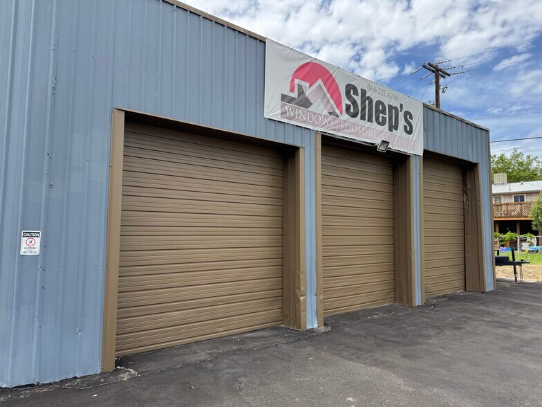 More Photos Of 435 N Main St, Helper Warehouse For Lease