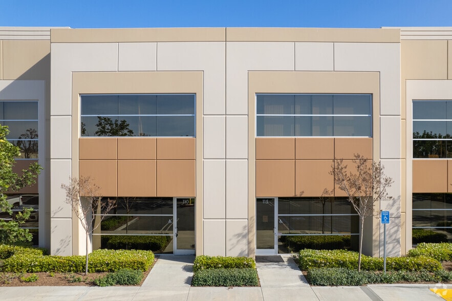 More Photos Of 10 Goodyear, Irvine Light Manufacturing For Lease