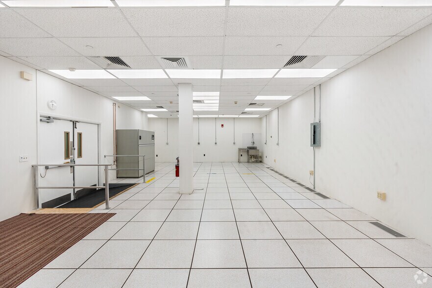 More Photos Of 500 Bic Dr, Milford Warehouse For Lease