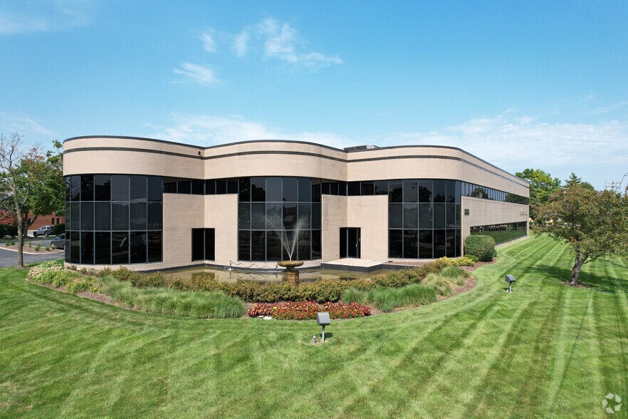 More Photos Of , Fairview Heights Office For Sale