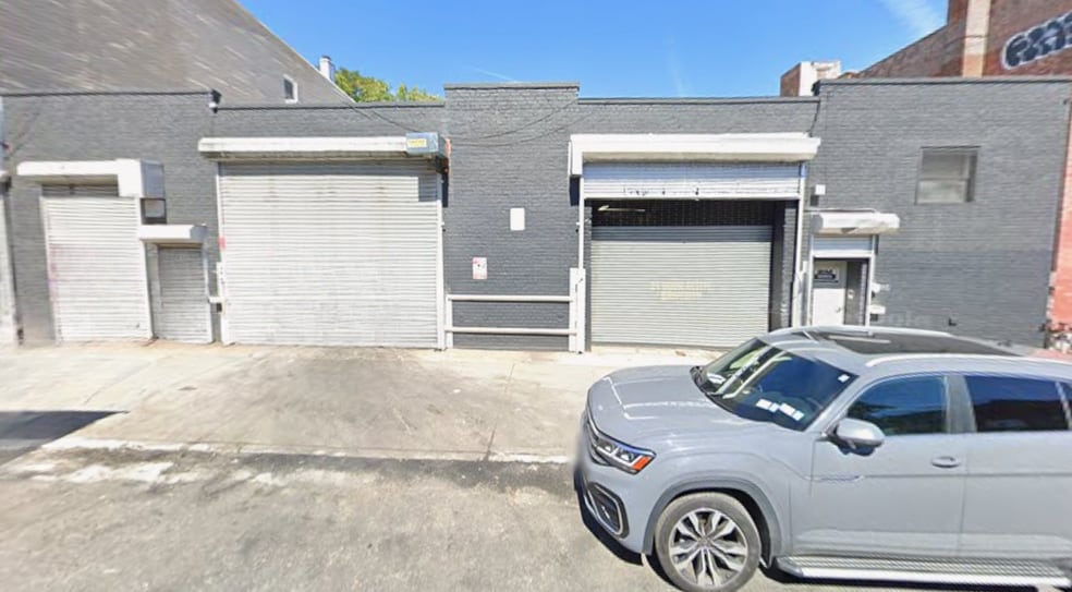 Primary Photo Of 987 Metropolitan Ave, Brooklyn Warehouse For Lease