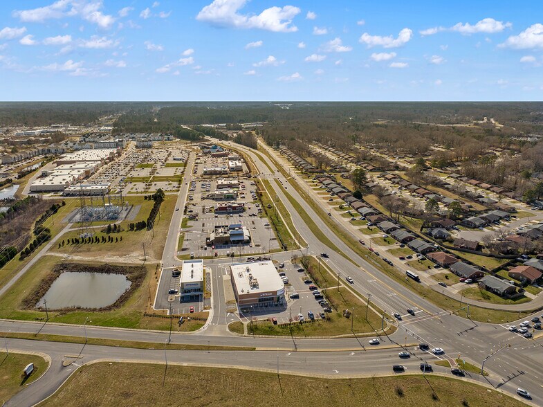 More Photos Of 6150 Old College Dr, Suffolk Drugstore For Sale