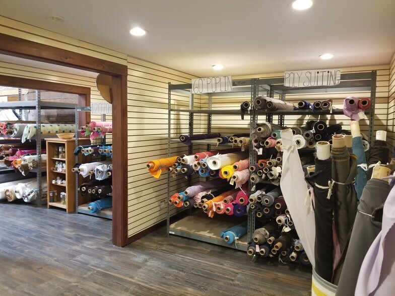More Photos Of 1805-1807 Eastshore Hwy, Berkeley Warehouse For Lease