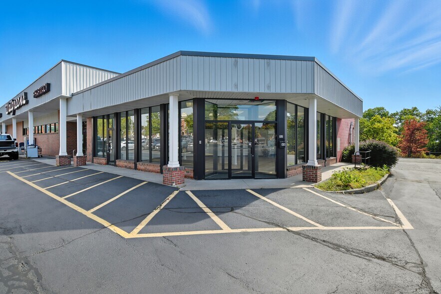 More Photos Of 52 East St, Ludlow General Retail For Lease