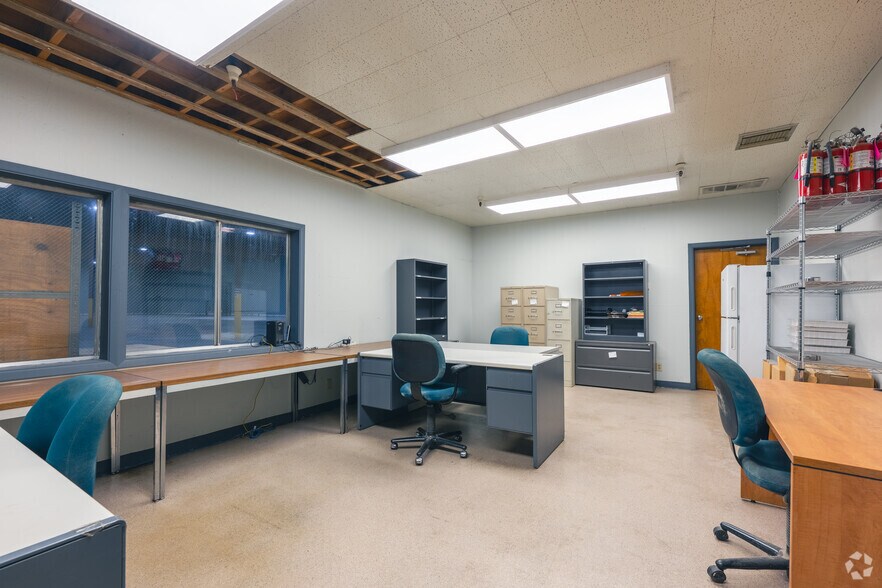 More Photos Of 1195 N Gertrude Ave, Stockton Warehouse For Sale