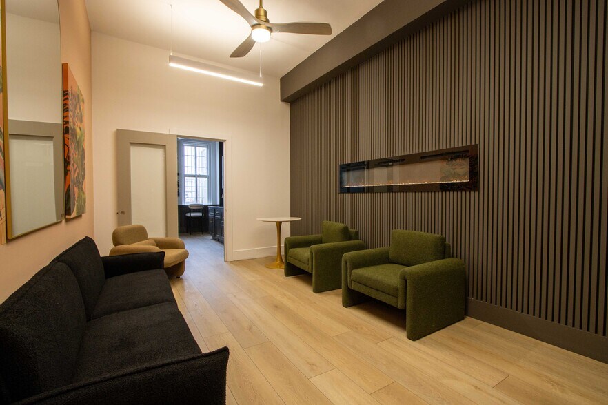 More Photos Of 1440 Broadway, Oakland Office For Lease