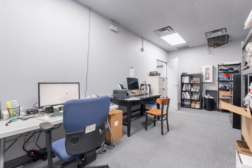 More Photos Of 1414 W 14th St, Tempe Warehouse For Sale