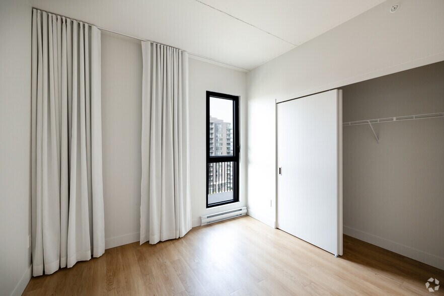 More Photos Of 8405 Pl Saint-Charles, Brossard Apartments For Lease