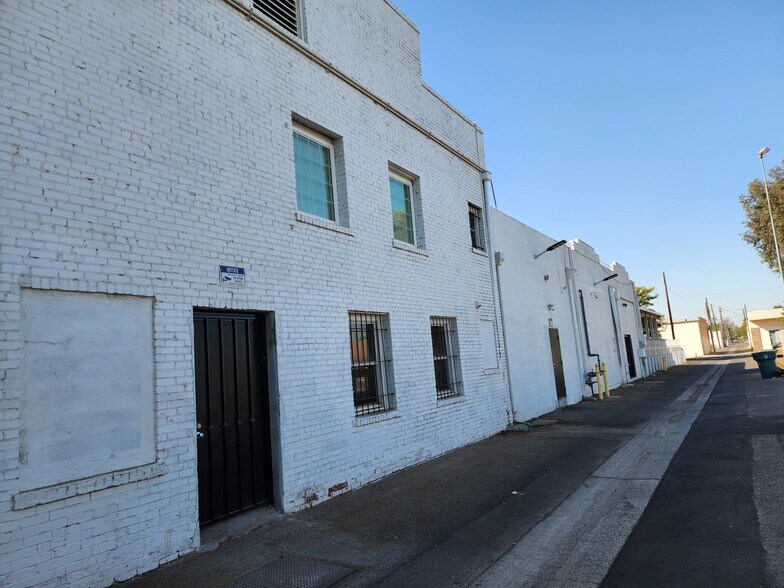 More Photos Of 142-144 N K St, Tulare Restaurant For Sale