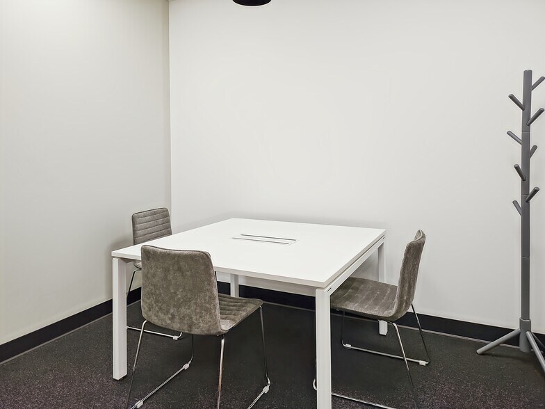 More Photos Of 251 John James Audubon Pky, Amherst Coworking Space