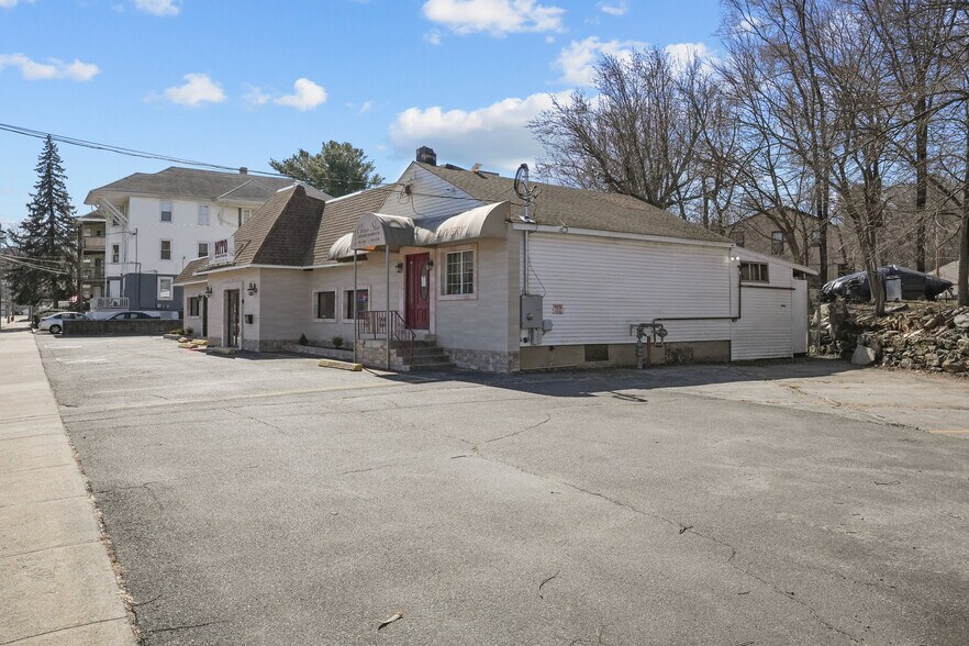 More Photos Of 754 Front St, Woonsocket Restaurant For Sale