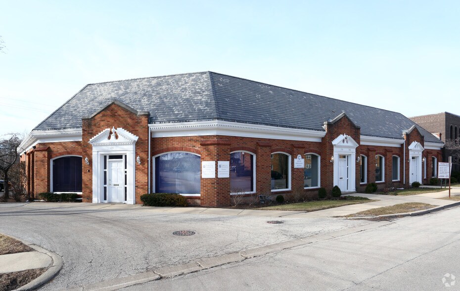 More Photos Of 776-784 Busse Hwy, Park Ridge Office For Sale