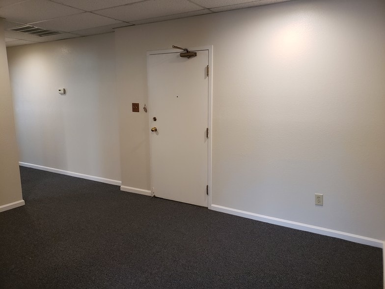 More Photos Of 1090 Adams St, Benicia Loft Creative Space For Lease