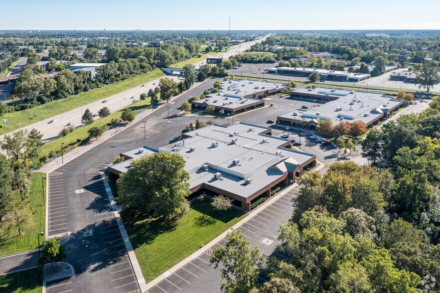 More Photos Of 14441 Rotunda Dr, Dearborn Manufacturing For Lease