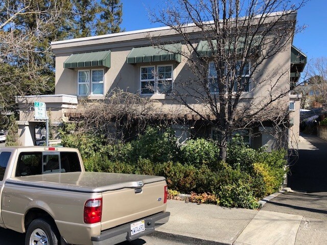 More Photos Of 1080 Carol Ln, Lafayette Office For Sale