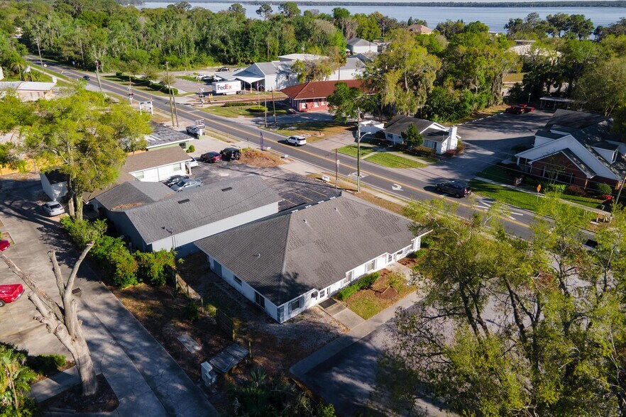 More Photos Of 407 E Alfred St, Tavares Office For Sale