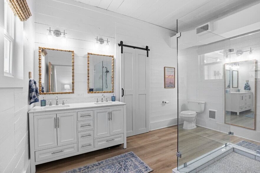More Photos Of 7617 McGregor Park Rd, Temple Lodge Meeting Hall For Sale