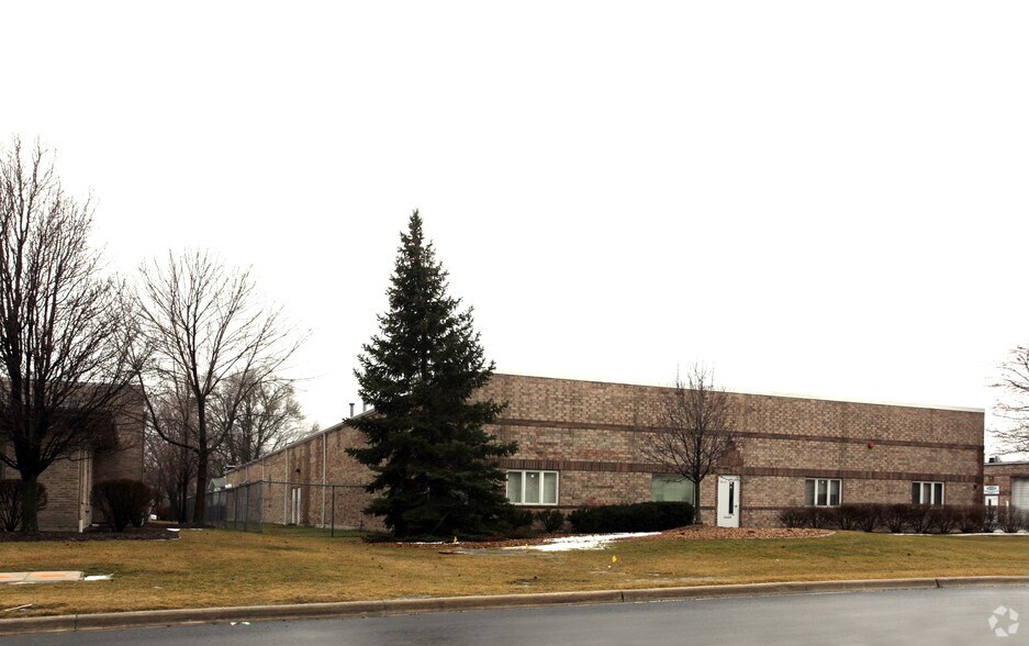 More Photos Of 9415-9431 Enterprise Dr, Mokena Warehouse For Lease