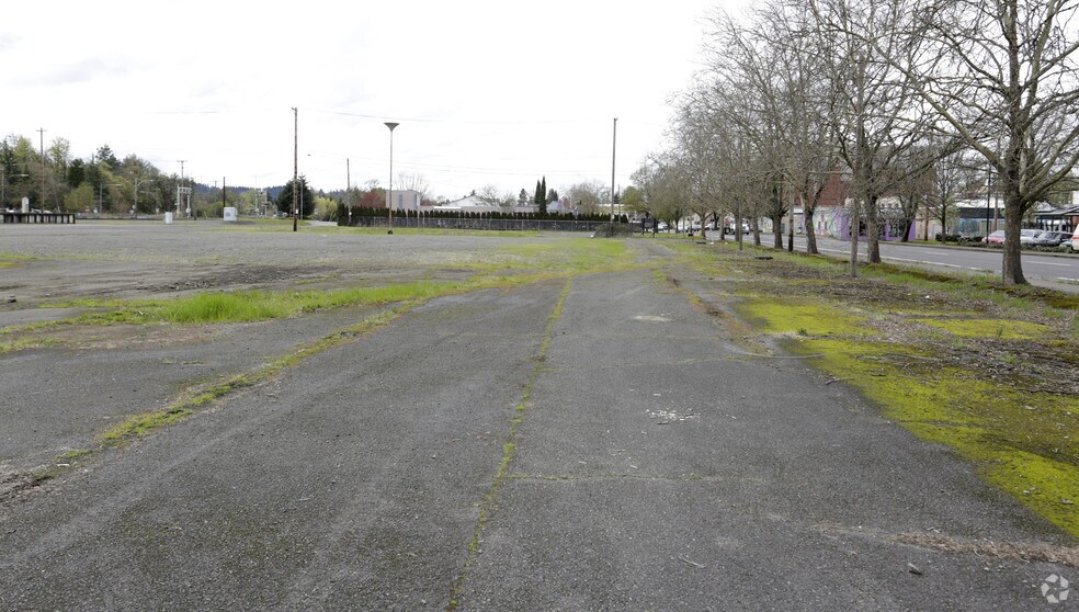 More Photos Of 705 S A St, Springfield Land For Sale