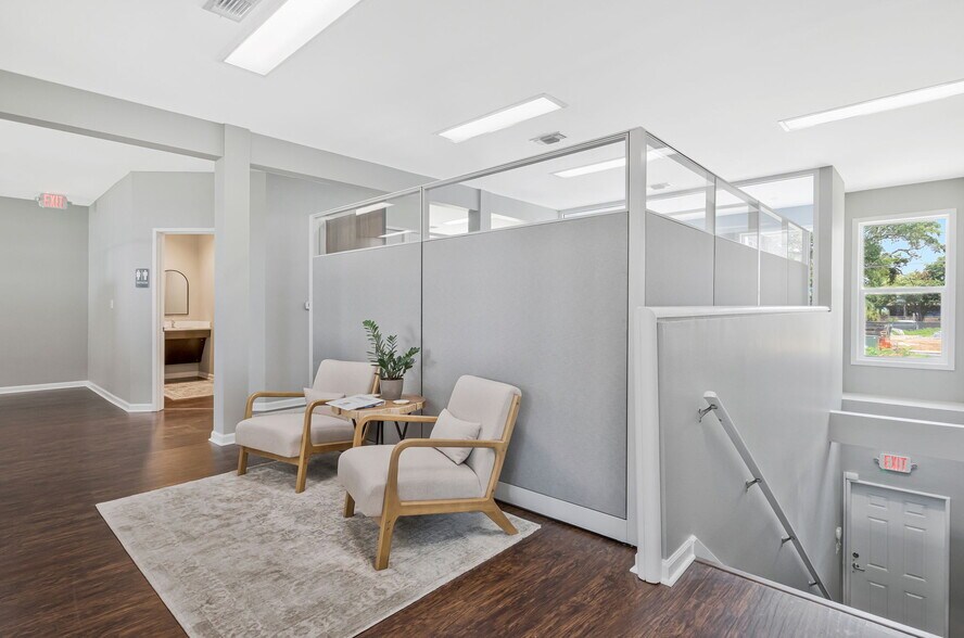 More Photos Of 730 Bayfront Pky, Pensacola Office For Lease