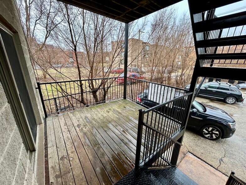 More Photos Of 5644 S Prairie Ave, Chicago Apartments For Sale