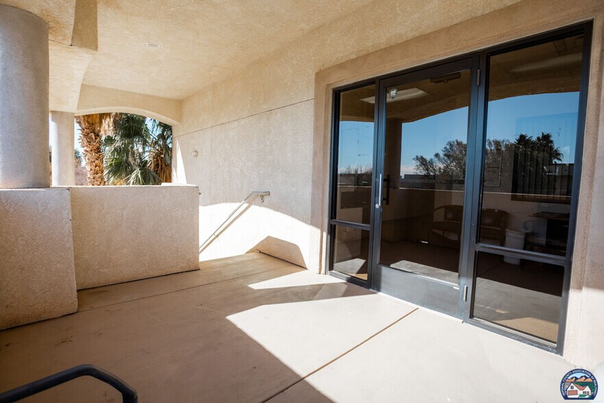 More Photos Of 1103 Industry Way, El Centro Warehouse For Sale