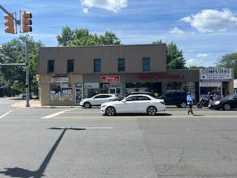 More Photos Of 978 Saint Georges Ave, Rahway Storefront Retail Office For Sale