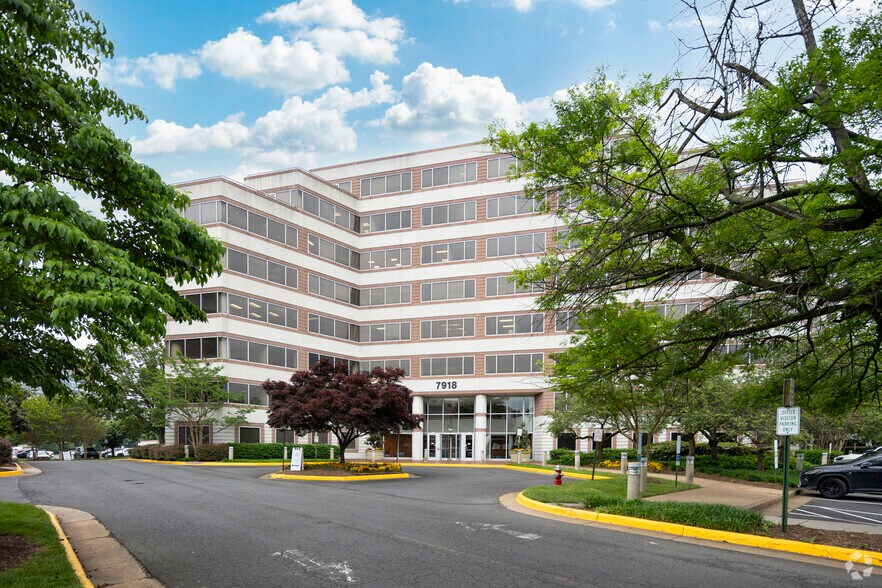 More Photos Of 7918 Jones Branch Dr, McLean Office For Lease