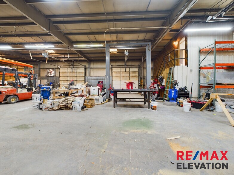 More Photos Of 699 Lane 9, Powell Industrial For Sale
