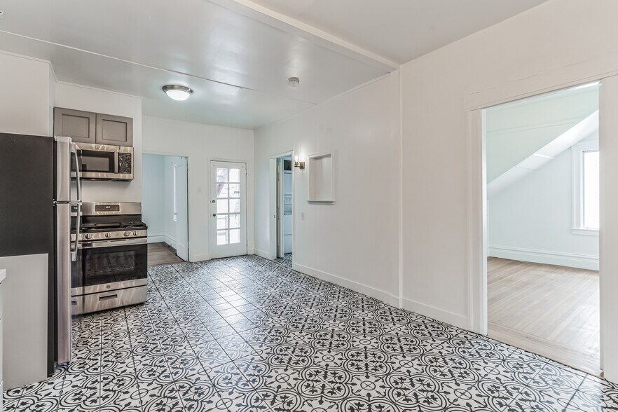 More Photos Of 1921 Dwight Way, Berkeley Apartments For Sale