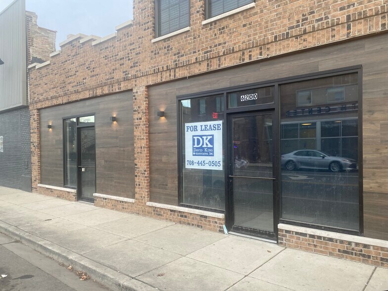 More Photos Of 6200 Roosevelt Rd, Oak Park Storefront Retail Office For Lease