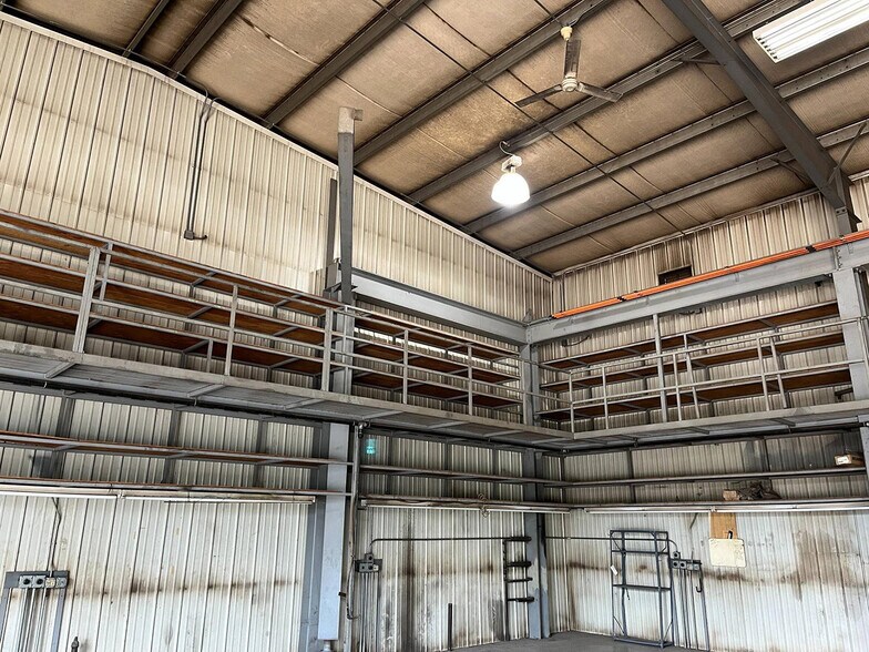More Photos Of 2601 Iverson Rd, Stoughton Warehouse For Sale