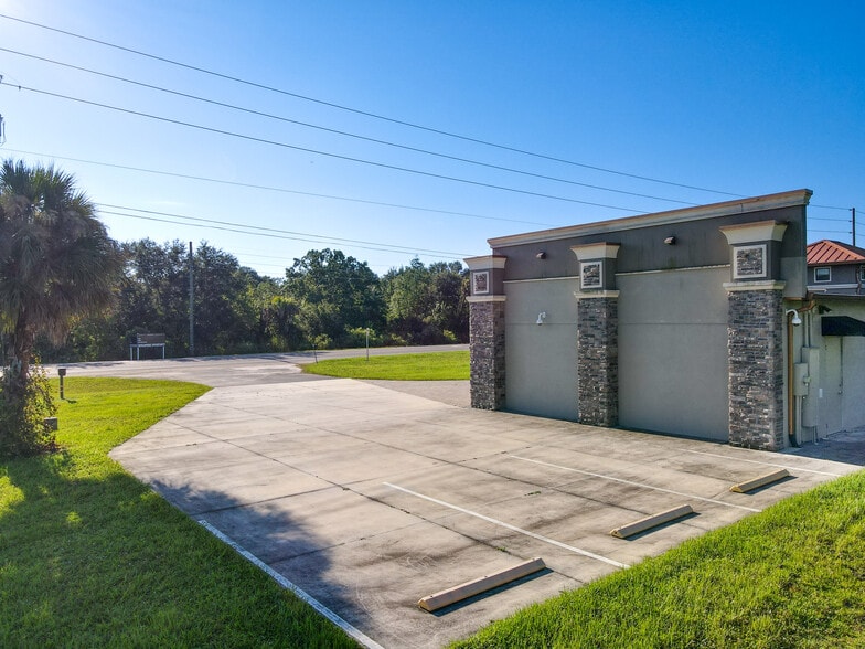 More Photos Of 4850 Holopaw Rd, Saint Cloud Office For Sale