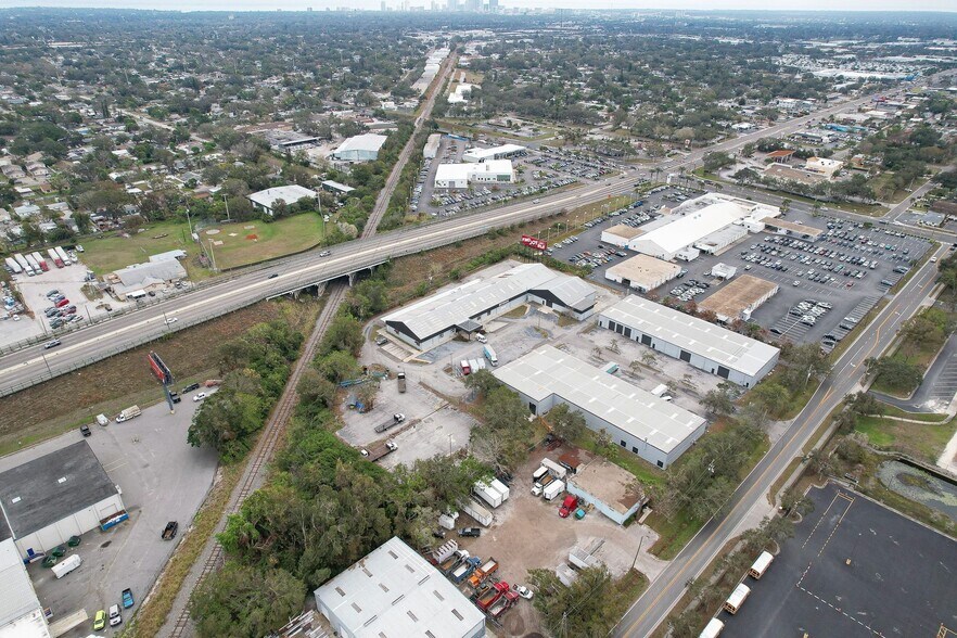 More Photos Of 4055 35th St N, Saint Petersburg Unknown For Lease