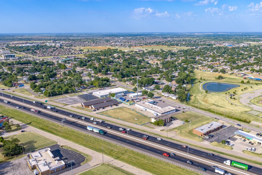 More Photos Of 301 S I-35 Ser Rd, Moore Land For Sale
