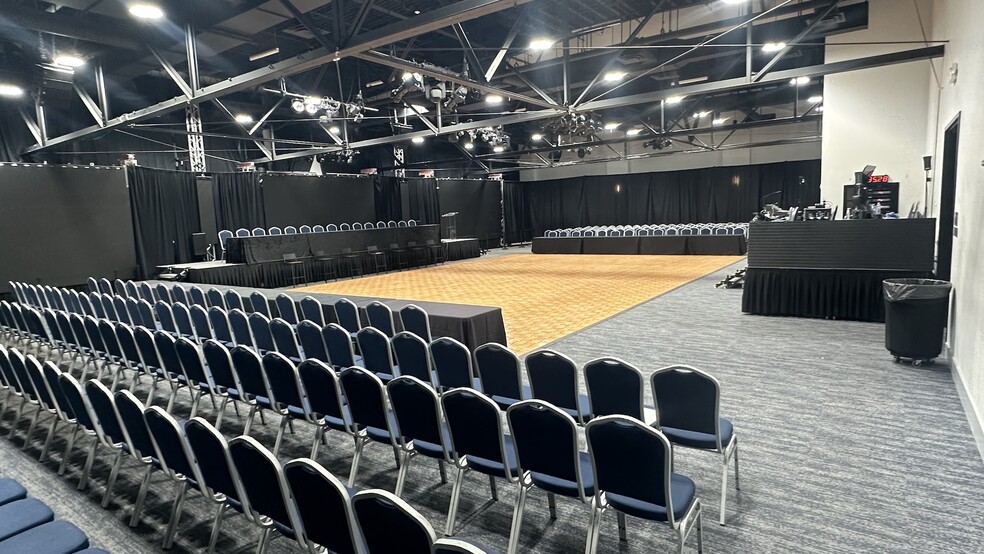 More Photos Of 1440-1460 Moon River Dr, Provo Office For Sale