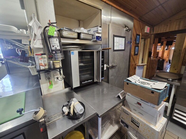 More Photos Of 8101 Schofield Ave, Weston Bar For Sale