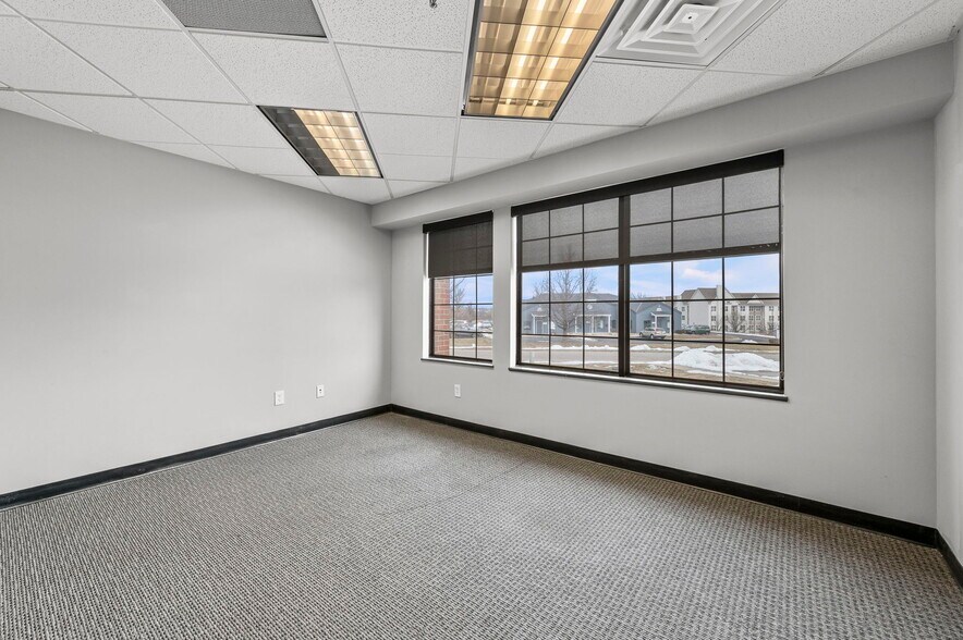 More Photos Of 3730 S Elizabeth St, Independence Medical For Lease
