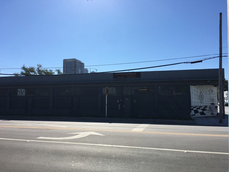 More Photos Of 22-32 NW 20th St, Miami General Retail For Sale