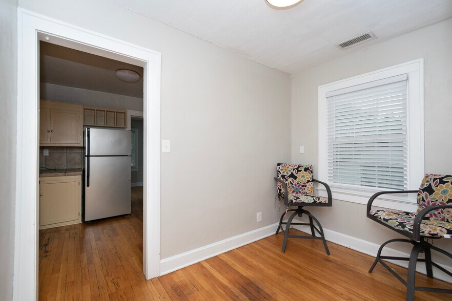 More Photos Of 5331 Charlotte St, Kansas City Apartments For Sale