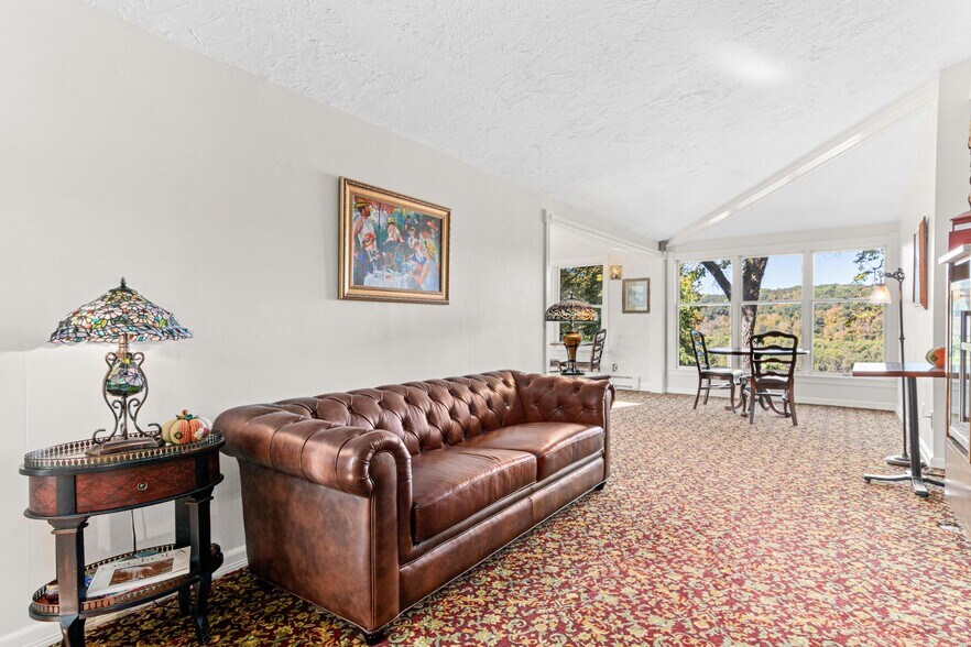 More Photos Of 305 River St, Osceola Hospitality For Sale